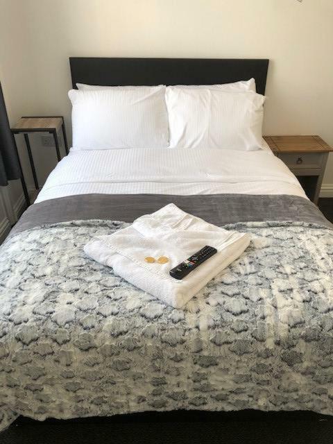 Ocean Holiday Apartments Плімут Екстер'єр фото