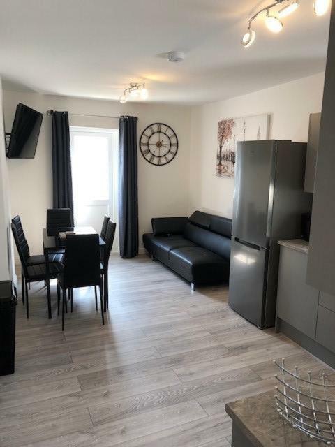 Ocean Holiday Apartments Плімут Екстер'єр фото