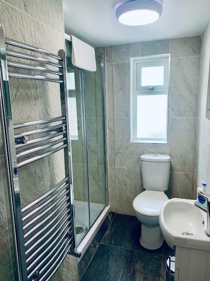 Ocean Holiday Apartments Плімут Екстер'єр фото
